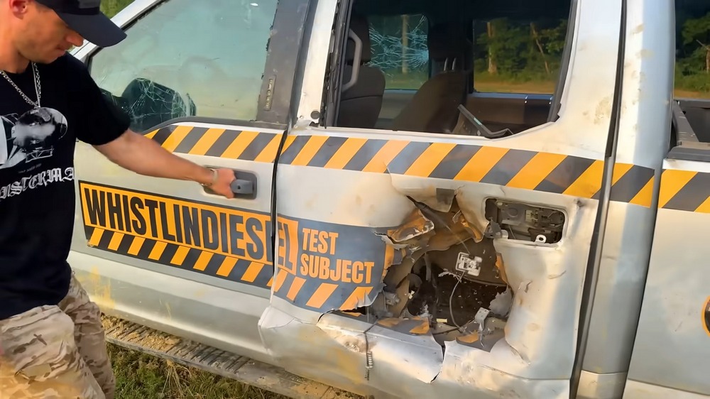 特斯拉 Cybertruck 耐久性大比拼:與 Ford F-150 的全方位對決 - 電腦王阿達 特斯拉 Cybertruck 耐久性大比拼:與 Ford F-150 的全方位對決 - 電腦王阿達