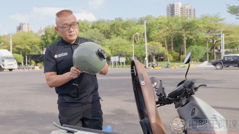 GOMOTO雙鏡頭機車行車記錄器 GR10 酷樂機|十小時以上的變態級續航 + 雙鏡頭1080P + IP66 SGS認證防塵防水 - 電腦王阿達 GOMOTO雙鏡頭機車行車記錄器 GR10 酷樂機|十小時以上的變態級續航 + 雙鏡頭1080P + IP66 SGS認證防塵防水 - 電腦王阿達
