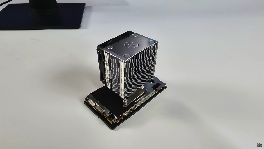 有人把掛點的 Steam Deck 改裝成 Mini PC,想不到廢物利用還真的成功了 - 電腦王阿達 有人把掛點的 Steam Deck 改裝成 Mini PC,想不到廢物利用還真的成功了 - 電腦王阿達