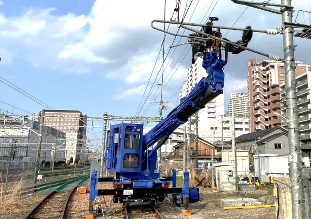 日本新創公司推出可用來救災的人機一體人型機器人 - 電腦王阿達 日本新創公司推出可用來救災的人機一體人型機器人 - 電腦王阿達