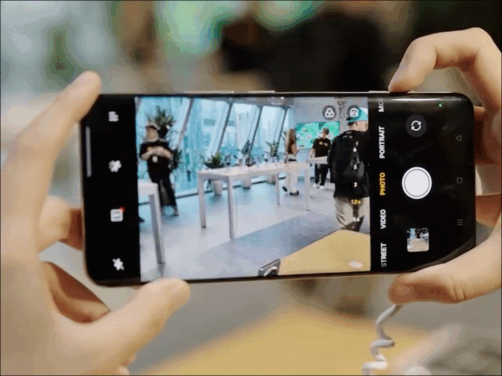 realme 率先展示固態按鍵技術,爆料 iPhone 16 今年也將採用此技術? - 電腦王阿達 realme 率先展示固態按鍵技術,爆料 iPhone 16 今年也將採用此技術? - 電腦王阿達