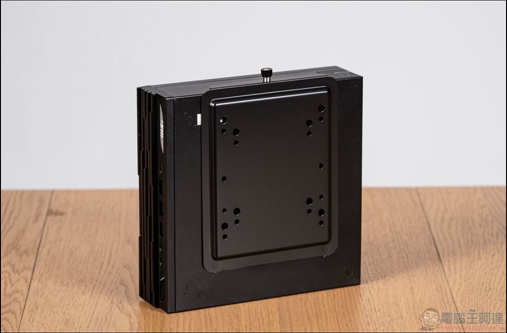 MSI PRO DP21 14MQ 開箱 - 06 MSI PRO DP21 14MQ 開箱 - 06