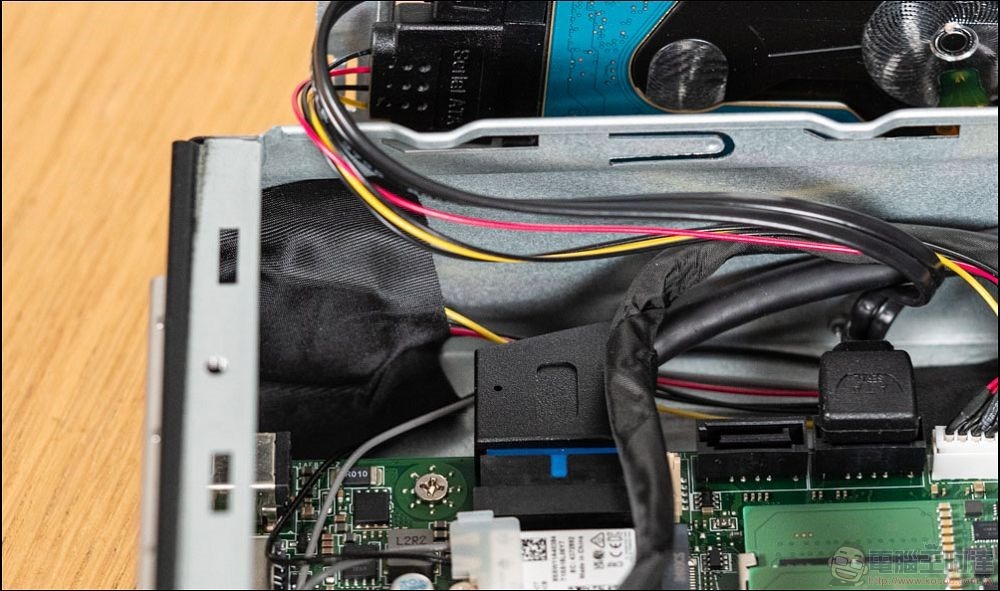 MSI PRO DP21 14MQ 開箱 - 10 MSI PRO DP21 14MQ 開箱 - 10