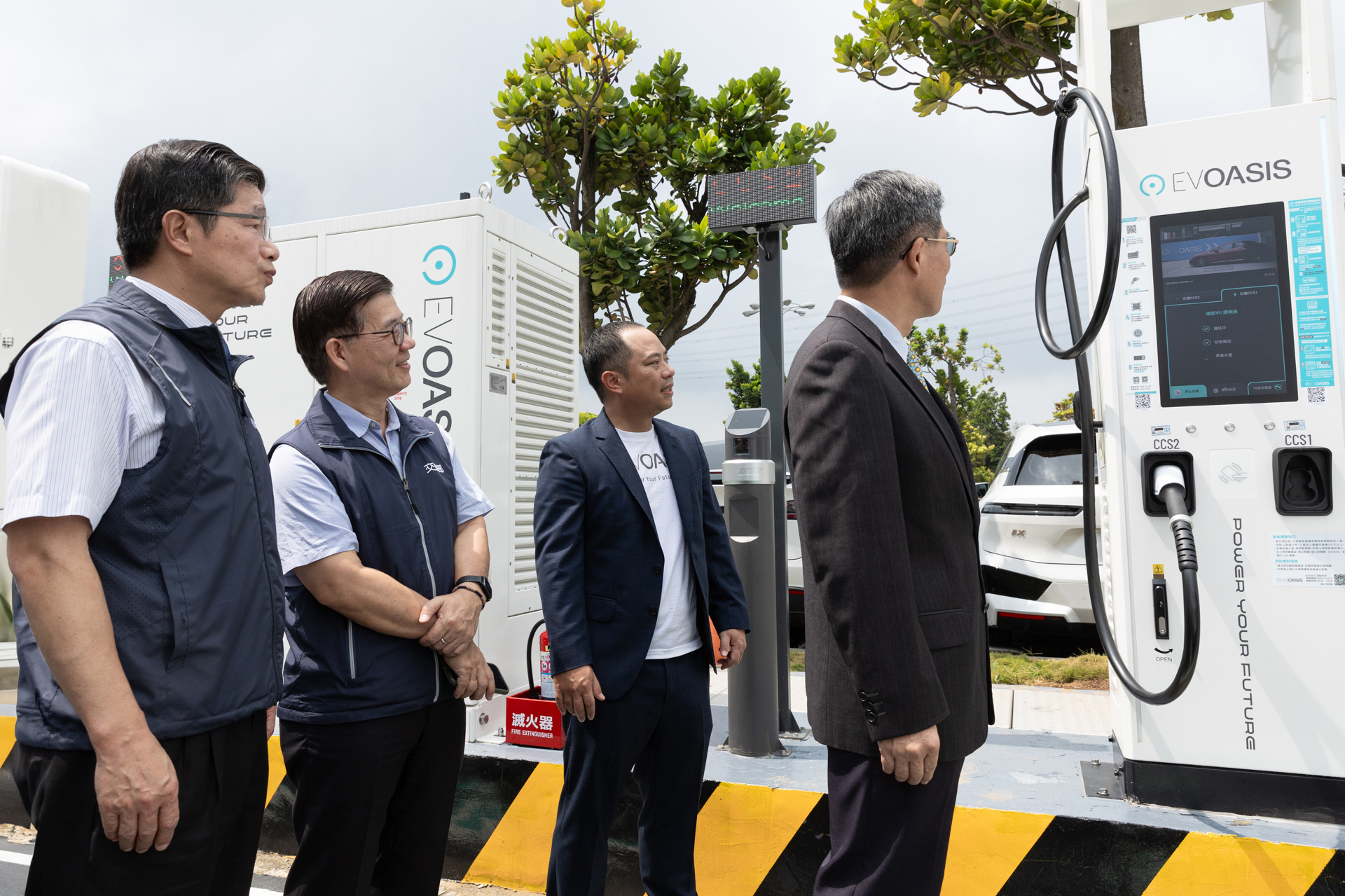 EVOASIS 國道七大充電站全面啟用,360kW 極速快充助綠能出行 - 電腦王阿達 EVOASIS 國道七大充電站全面啟用,360kW 極速快充助綠能出行 - 電腦王阿達