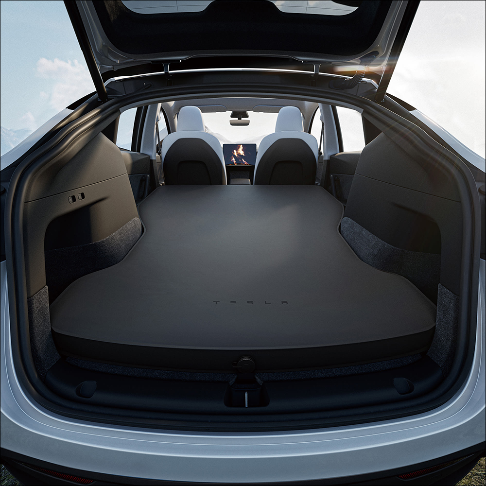 Model Y 車主車宿新選擇,特斯拉原廠 Model Y 充氣床墊台灣開賣,售價 NT$7,320! - 電腦王阿達 Model Y 車主車宿新選擇,特斯拉原廠 Model Y 充氣床墊台灣開賣,售價 NT$7,320! - 電腦王阿達