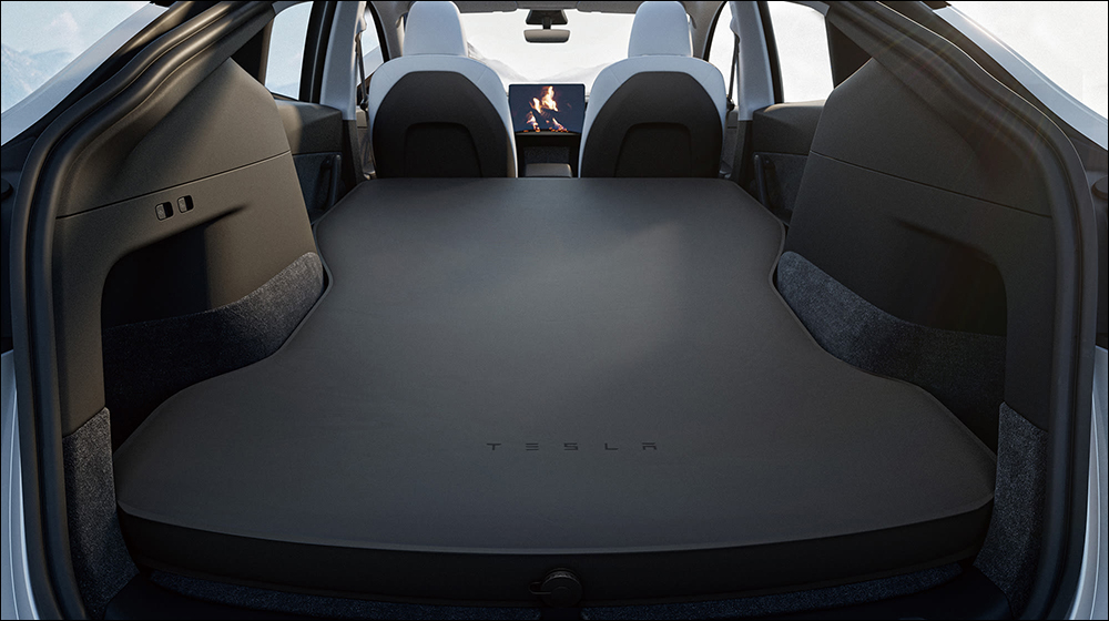 Model Y 車主車宿新選擇,特斯拉原廠 Model Y 充氣床墊台灣開賣,售價 NT$7,320! - 電腦王阿達 Model Y 車主車宿新選擇,特斯拉原廠 Model Y 充氣床墊台灣開賣,售價 NT$7,320! - 電腦王阿達
