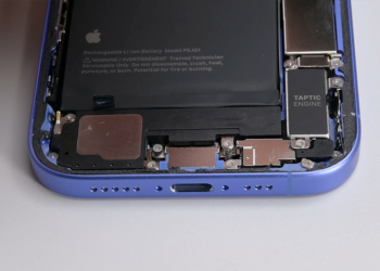 iPhone 16