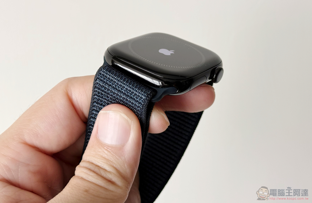 無法小看!曜石黑 Apple Watch Series 10 開箱實測 - 電腦王阿達 無法小看!曜石黑 Apple Watch Series 10 開箱實測 - 電腦王阿達