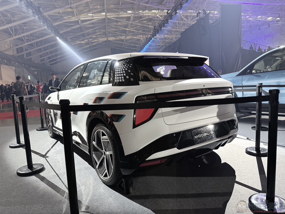HHTD24 發表 Model D 豪華電動 MPV 與科技感中型巴士 Model U(同場加映:Model A、Model B 與美國版 Model C 賞車) - 電腦王阿達 HHTD24 發表 Model D 豪華電動 MPV 與科技感中型巴士 Model U(同場加映:Model A、Model B 與美國版 Model C 賞車) - 電腦王阿達