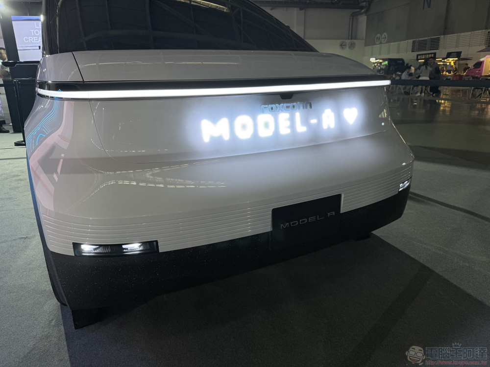 HHTD24 發表 Model D 豪華電動 MPV 與科技感中型巴士 Model U(同場加映:Model A、Model B 與美國版 Model C 賞車) - 電腦王阿達 HHTD24 發表 Model D 豪華電動 MPV 與科技感中型巴士 Model U(同場加映:Model A、Model B 與美國版 Model C 賞車) - 電腦王阿達