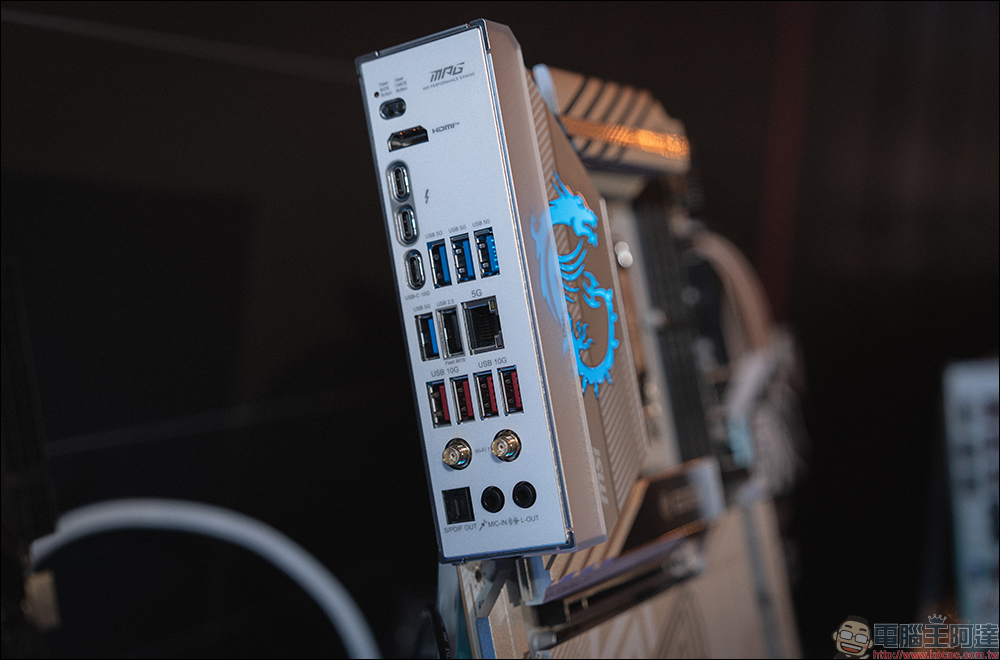 MSI Z890 系列強勢來襲:為次世代 AI PC 提供頂尖性能,全新 EZ DIY 友善設計,輕鬆享受裝機樂趣 - 電腦王阿達 MSI Z890 系列強勢來襲:為次世代 AI PC 提供頂尖性能,全新 EZ DIY 友善設計,輕鬆享受裝機樂趣 - 電腦王阿達