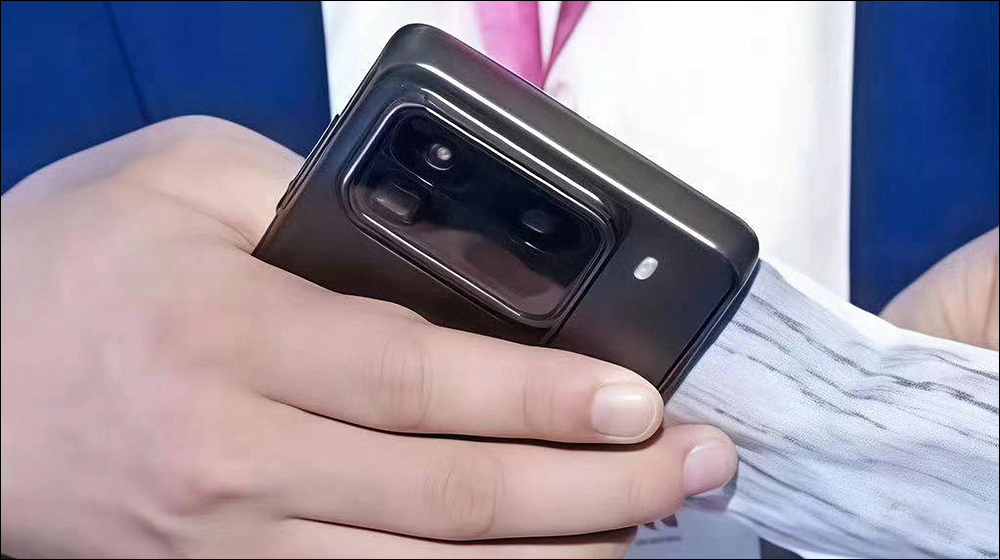 小米 Xiaomi 手環 9 Pro 外觀首次曝光,改採微曲面螢幕、錶帶也有新設計 - 電腦王阿達 小米 Xiaomi 手環 9 Pro 外觀首次曝光,改採微曲面螢幕、錶帶也有新設計 - 電腦王阿達