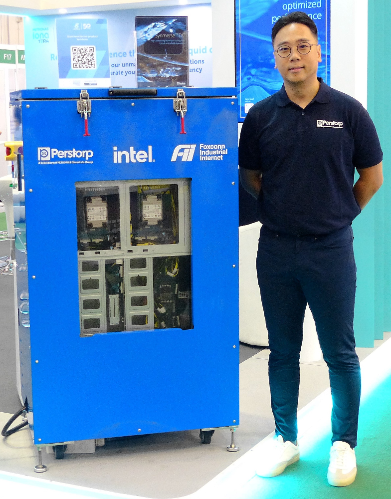 柏斯托推出 Synmerse™ DC 高效能浸沒式冷卻液 挹注資料中心高效能、安全、永續的未來 - 電腦王阿達 柏斯托推出 Synmerse™ DC 高效能浸沒式冷卻液 挹注資料中心高效能、安全、永續的未來 - 電腦王阿達