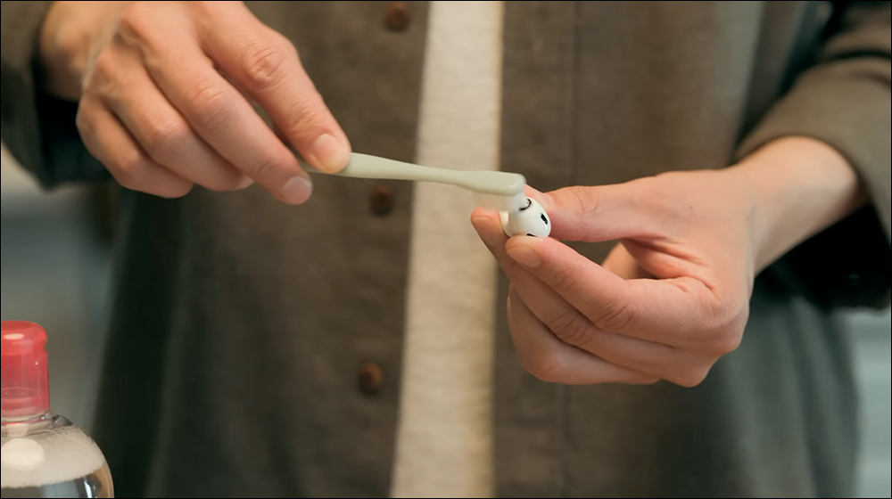 AirPods 如何正確清潔?Apple 教你只需簡單幾步驟,讓 AirPods / AirPods Pro 保持最佳狀態 - 電腦王阿達 AirPods 如何正確清潔?Apple 教你只需簡單幾步驟,讓 AirPods / AirPods Pro 保持最佳狀態 - 電腦王阿達