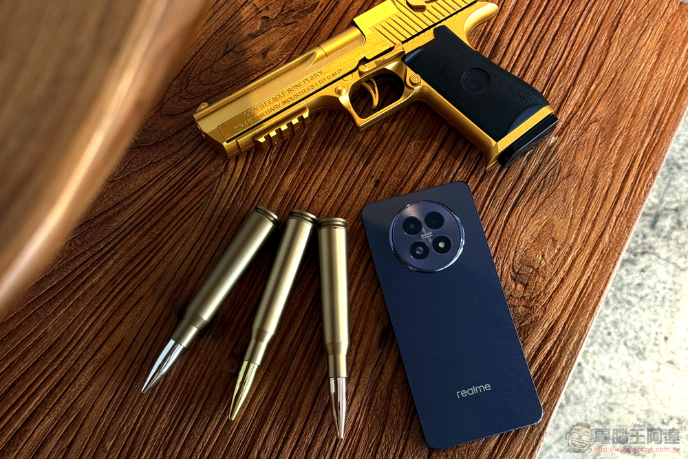 realme 13 / 13+ 在台發表 realme 13 / 13+ 在台發表