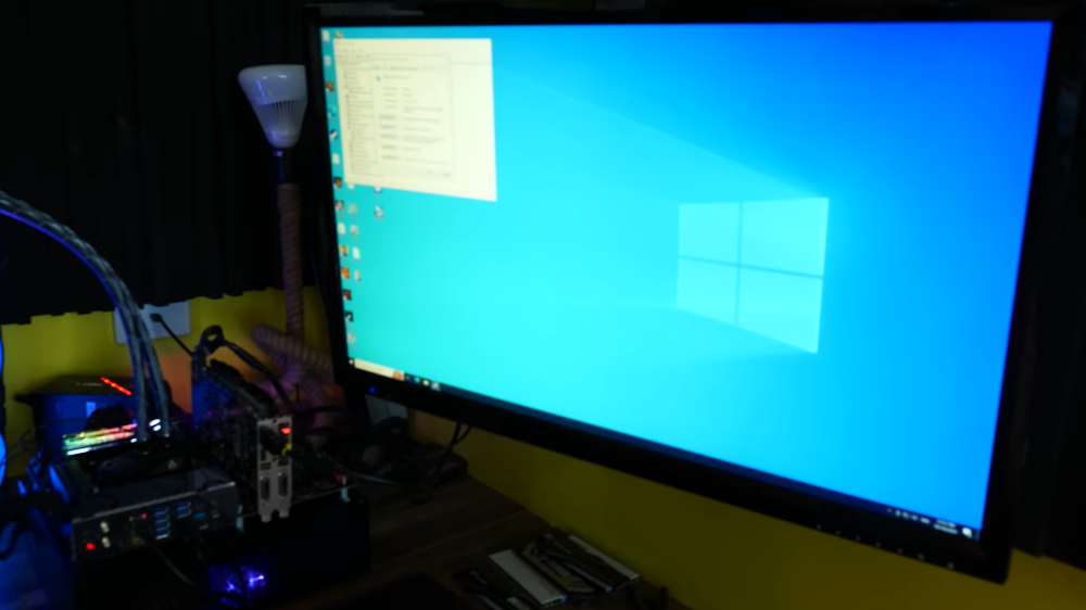 這人也太幸運!只花 100 美元從礦場買 10 張 GTX 1070 顯卡,9 張能正常運行 - 電腦王阿達 這人也太幸運!只花 100 美元從礦場買 10 張 GTX 1070 顯卡,9 張能正常運行 - 電腦王阿達