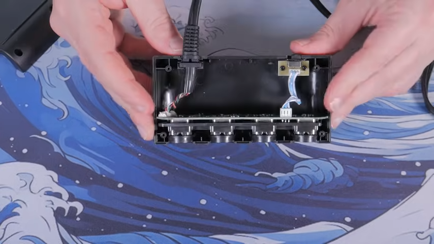 沒用的 Nintendo Wii 主機可以幹嘛用?國外 YouTuber 將其改造成迷你遊戲 PC - 電腦王阿達 沒用的 Nintendo Wii 主機可以幹嘛用?國外 YouTuber 將其改造成迷你遊戲 PC - 電腦王阿達