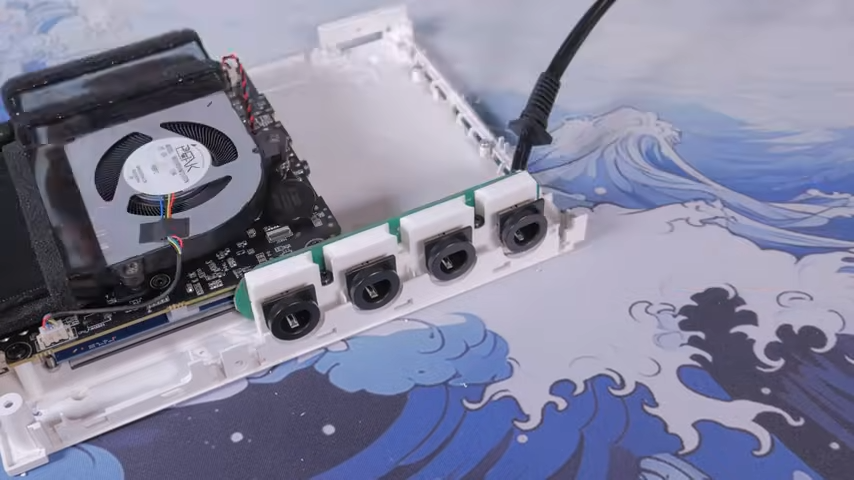沒用的 Nintendo Wii 主機可以幹嘛用?國外 YouTuber 將其改造成迷你遊戲 PC - 電腦王阿達 沒用的 Nintendo Wii 主機可以幹嘛用?國外 YouTuber 將其改造成迷你遊戲 PC - 電腦王阿達