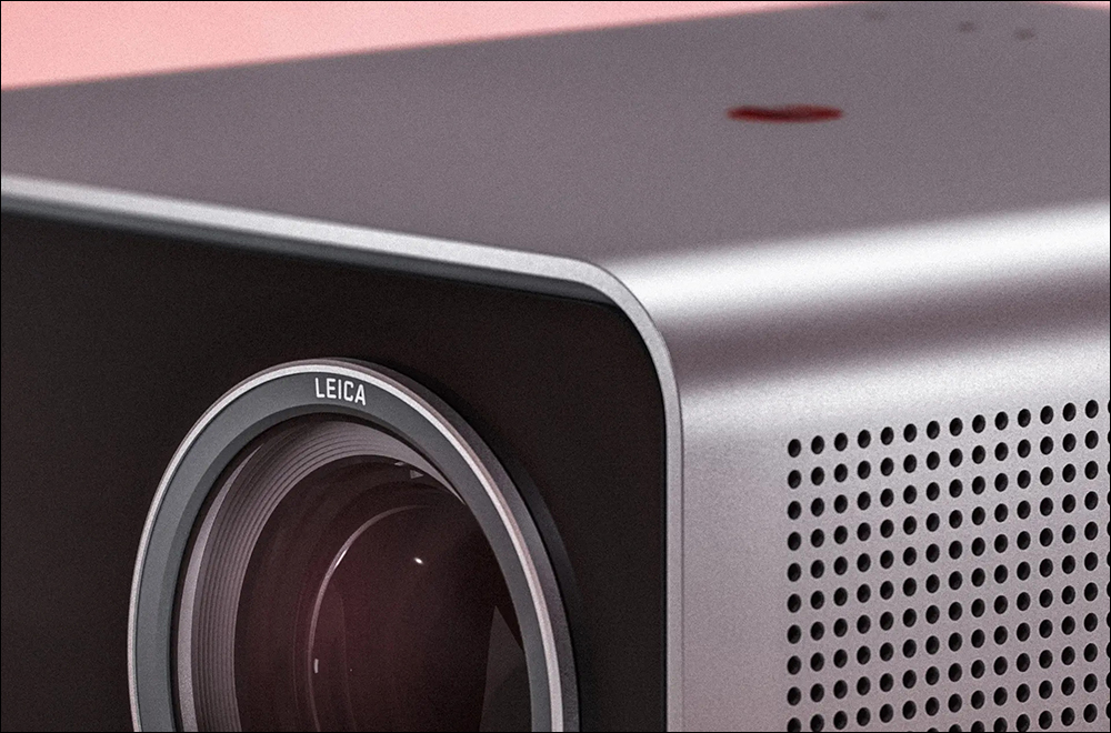徠卡推出 Leica Cine Play 1 智慧投影機,支援 4K 高畫質與 Summicron 鏡頭,但價格也很徠卡 - 電腦王阿達 徠卡推出 Leica Cine Play 1 智慧投影機,支援 4K 高畫質與 Summicron 鏡頭,但價格也很徠卡 - 電腦王阿達