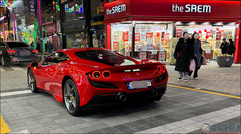 Blurr 超強大的模糊效果專業版 APP |人臉與車牌遮蔽、背景模糊、漫畫效果、動態模糊等豐富效果 - 電腦王阿達 Blurr 超強大的模糊效果專業版 APP |人臉與車牌遮蔽、背景模糊、漫畫效果、動態模糊等豐富效果 - 電腦王阿達