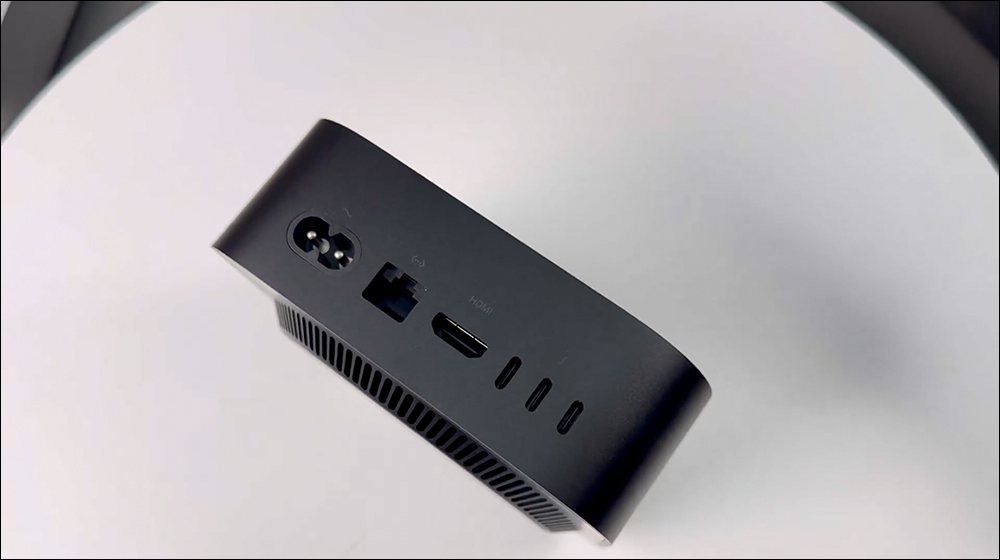 M4 Mac mini 的「太空黑色」版本長這樣,國外網友完美改造外觀 - 電腦王阿達 M4 Mac mini 的「太空黑色」版本長這樣,國外網友完美改造外觀 - 電腦王阿達