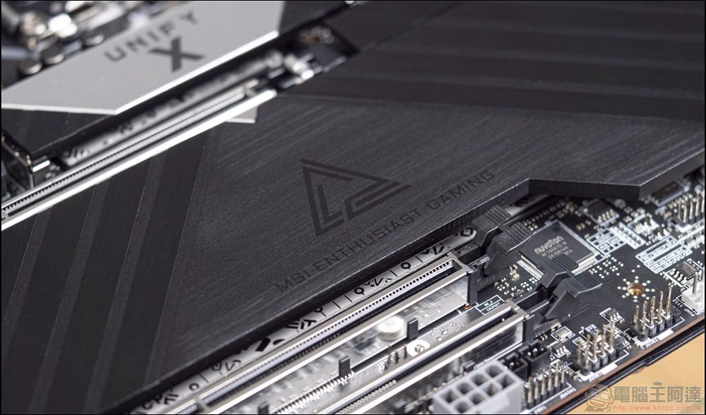 MSI MEG Z890 UNIFY-X 開箱 - 07 MSI MEG Z890 UNIFY-X 開箱 - 07