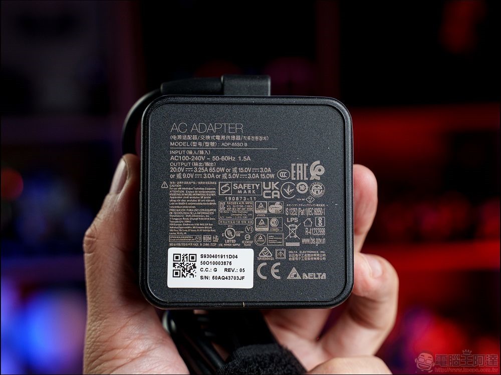 MSI Prestige 13 AI Evo A2VMG-011TW 開箱 - 05 MSI Prestige 13 AI Evo A2VMG-011TW 開箱 - 05