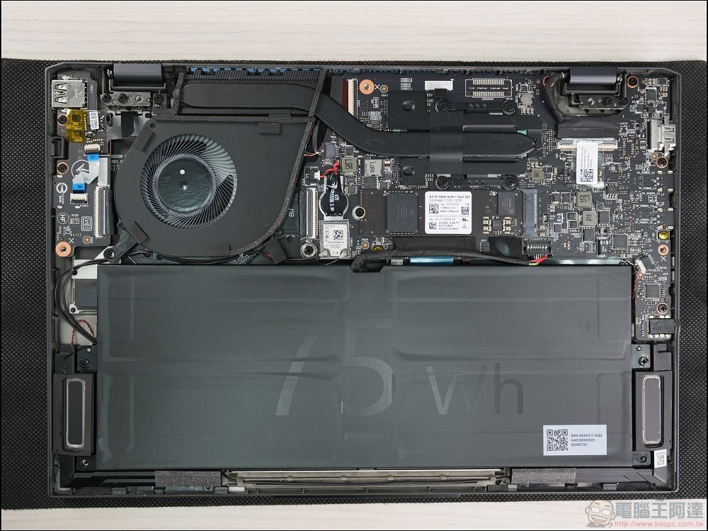 MSI Prestige 13 AI Evo A2VMG-011TW 開箱 - 19 MSI Prestige 13 AI Evo A2VMG-011TW 開箱 - 19
