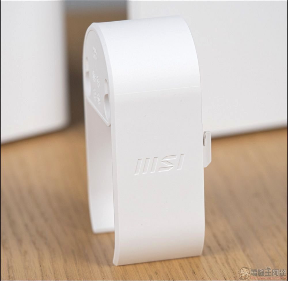 MSI Roamii BE Lite Mesh Wi-Fi 7 路由器 - 07 MSI Roamii BE Lite Mesh Wi-Fi 7 路由器 - 07