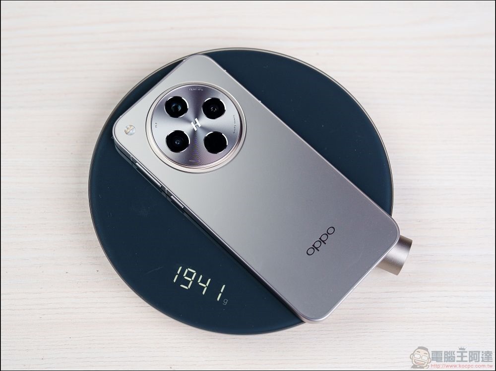 OPPO Find X8 開箱 - 03 OPPO Find X8 開箱 - 03