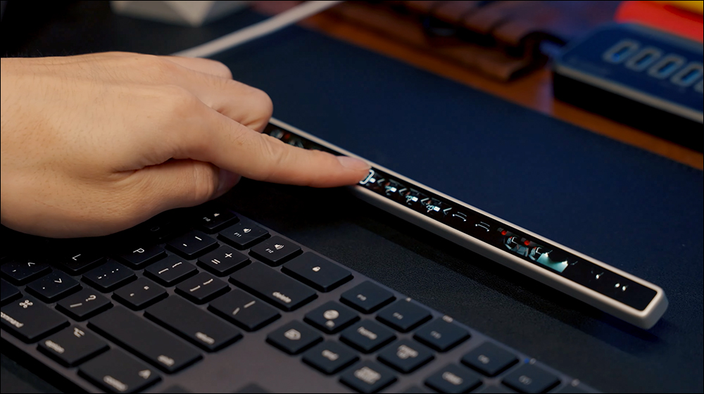 MacBook Pro 的 Touch Bar 強勢回歸?Flexbar 推出外接式觸控顯示條,支援多系統裝置、比原廠更豐富功能 - 電腦王阿達 MacBook Pro 的 Touch Bar 強勢回歸?Flexbar 推出外接式觸控顯示條,支援多系統裝置、比原廠更豐富功能 - 電腦王阿達