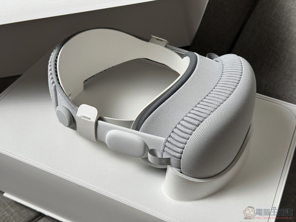 Apple Vision Pro 台灣開箱體驗前篇:從 iPhone 的「 i 」到 Vision 的「 v 」世代 - 電腦王阿達 Apple Vision Pro 台灣開箱體驗前篇:從 iPhone 的「 i 」到 Vision 的「 v 」世代 - 電腦王阿達