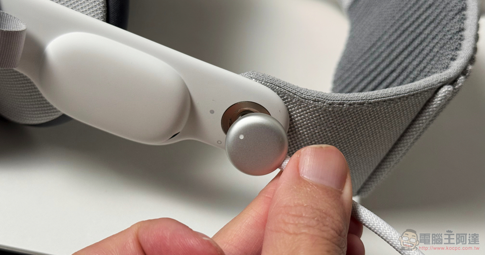 Apple Vision Pro 台灣開箱體驗前篇:從 iPhone 的「 i 」到 Vision 的「 v 」世代 - 電腦王阿達 Apple Vision Pro 台灣開箱體驗前篇:從 iPhone 的「 i 」到 Vision 的「 v 」世代 - 電腦王阿達