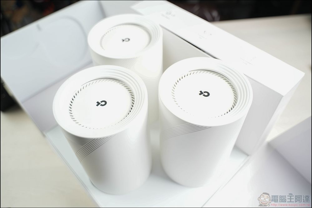大空間、透天厝最簡單無腦組 Mesh 無線網路選擇:TP-Link Deco BE85 路由器開箱 - 電腦王阿達 大空間、透天厝最簡單無腦組 Mesh 無線網路選擇:TP-Link Deco BE85 路由器開箱 - 電腦王阿達
