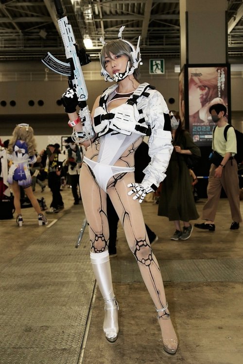 日本美魔女 Coser 完美還原惡靈古堡角色 Ada wang 形象,本業竟是成人漫畫家 - 電腦王阿達 日本美魔女 Coser 完美還原惡靈古堡角色 Ada wang 形象,本業竟是成人漫畫家 - 電腦王阿達
