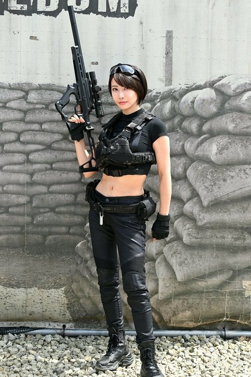 日本美魔女 Coser 完美還原惡靈古堡角色 Ada wang 形象,本業竟是成人漫畫家 - 電腦王阿達 日本美魔女 Coser 完美還原惡靈古堡角色 Ada wang 形象,本業竟是成人漫畫家 - 電腦王阿達