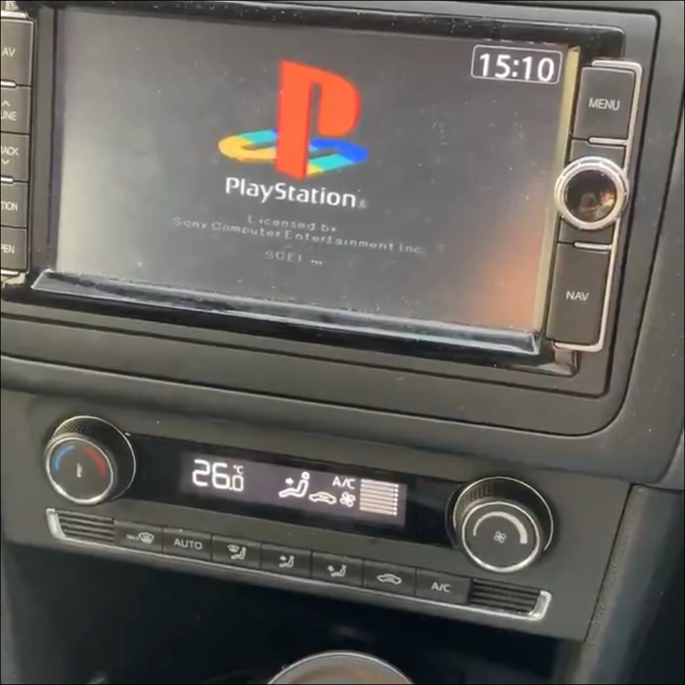 PlayStation 遊戲車內也能玩?日本網友將車機螢幕改裝玩起 PS1 遊戲,也有 wii U 和 Switch 玩家分享車內遊戲場景 - 電腦王阿達 PlayStation 遊戲車內也能玩?日本網友將車機螢幕改裝玩起 PS1 遊戲,也有 wii U 和 Switch 玩家分享車內遊戲場景 - 電腦王阿達