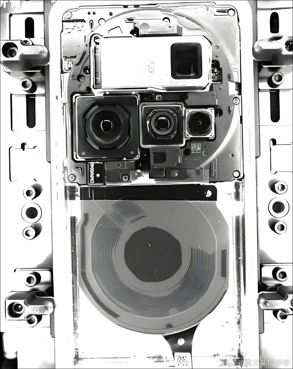 Xiaomi 15 Ultra 真機曝光?!全新帶有「紅圈」的徠卡主相機,小米「超大杯」影像旗艦傳將於 2 月發表 - 電腦王阿達 Xiaomi 15 Ultra 真機曝光?!全新帶有「紅圈」的徠卡主相機,小米「超大杯」影像旗艦傳將於 2 月發表 - 電腦王阿達
