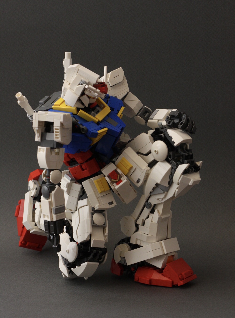想買!日本樂高玩家製作全身可動的 RX-78-2 樂高鋼彈 - 電腦王阿達 想買!日本樂高玩家製作全身可動的 RX-78-2 樂高鋼彈 - 電腦王阿達