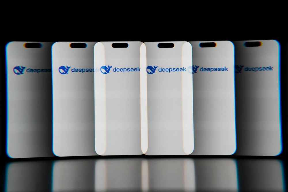 DeepSeek 隱私政策爭議:用戶數據將儲存在中國伺服器內,使用前先注意 - 電腦王阿達 DeepSeek 隱私政策爭議:用戶數據將儲存在中國伺服器內,使用前先注意 - 電腦王阿達