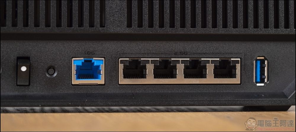 ASUS RT-BE92U 開箱 -16 ASUS RT-BE92U 開箱 -16