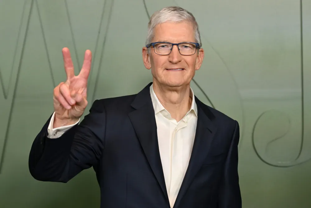 Tim Cook 親口證實 Apple Intelligence 將支援中文,不過台灣可能不能用 - 電腦王阿達 Tim Cook 親口證實 Apple Intelligence 將支援中文,不過台灣可能不能用 - 電腦王阿達
