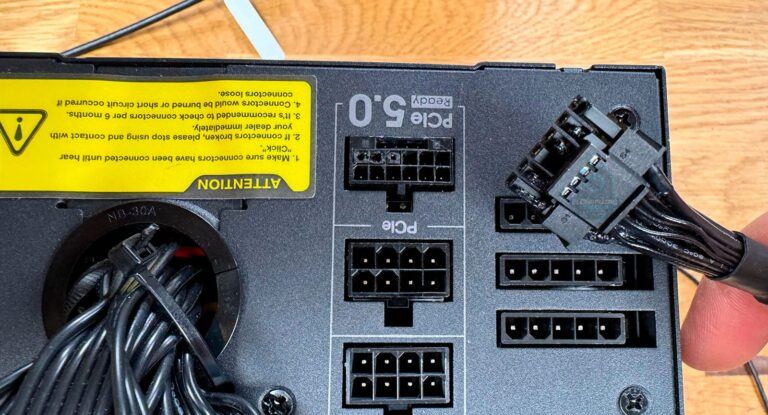 首個 RTX 5090 電源連接熔化的案例出現,不過是第三方造成 - 電腦王阿達 首個 RTX 5090 電源連接熔化的案例出現,不過是第三方造成 - 電腦王阿達