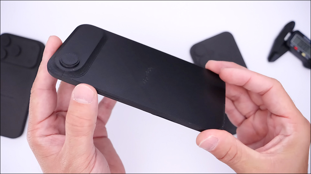 iPhone 17 外觀大改?3D 列印模型曝光!Pro 系列厚度增加並迎來新設計 - 電腦王阿達 iPhone 17 外觀大改?3D 列印模型曝光!Pro 系列厚度增加並迎來新設計 - 電腦王阿達