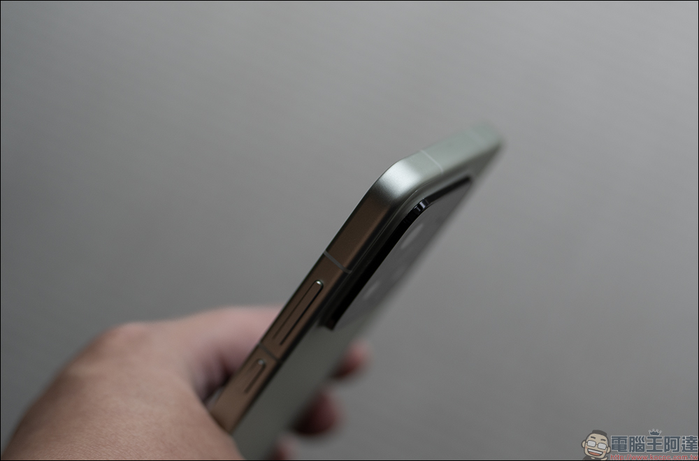 小米 Xiaomi 15 Ultra vs Xiaomi 15 開箱&選購攻略|2025 最新徠卡影像旗艦巔峰對決,哪款最適合你? - 電腦王阿達 小米 Xiaomi 15 Ultra vs Xiaomi 15 開箱&選購攻略|2025 最新徠卡影像旗艦巔峰對決,哪款最適合你? - 電腦王阿達