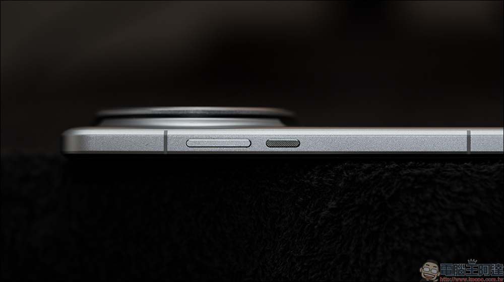 小米 Xiaomi 15 Ultra vs Xiaomi 15 開箱&選購攻略|2025 最新徠卡影像旗艦巔峰對決,哪款最適合你? - 電腦王阿達 小米 Xiaomi 15 Ultra vs Xiaomi 15 開箱&選購攻略|2025 最新徠卡影像旗艦巔峰對決,哪款最適合你? - 電腦王阿達