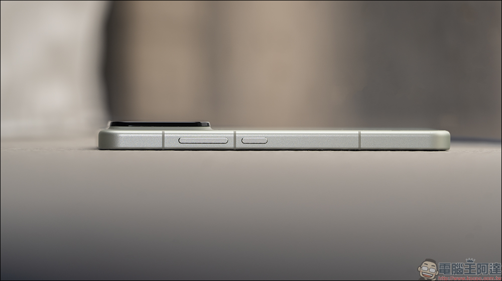 小米 Xiaomi 15 Ultra vs Xiaomi 15 開箱&選購攻略|2025 最新徠卡影像旗艦巔峰對決,哪款最適合你? - 電腦王阿達 小米 Xiaomi 15 Ultra vs Xiaomi 15 開箱&選購攻略|2025 最新徠卡影像旗艦巔峰對決,哪款最適合你? - 電腦王阿達