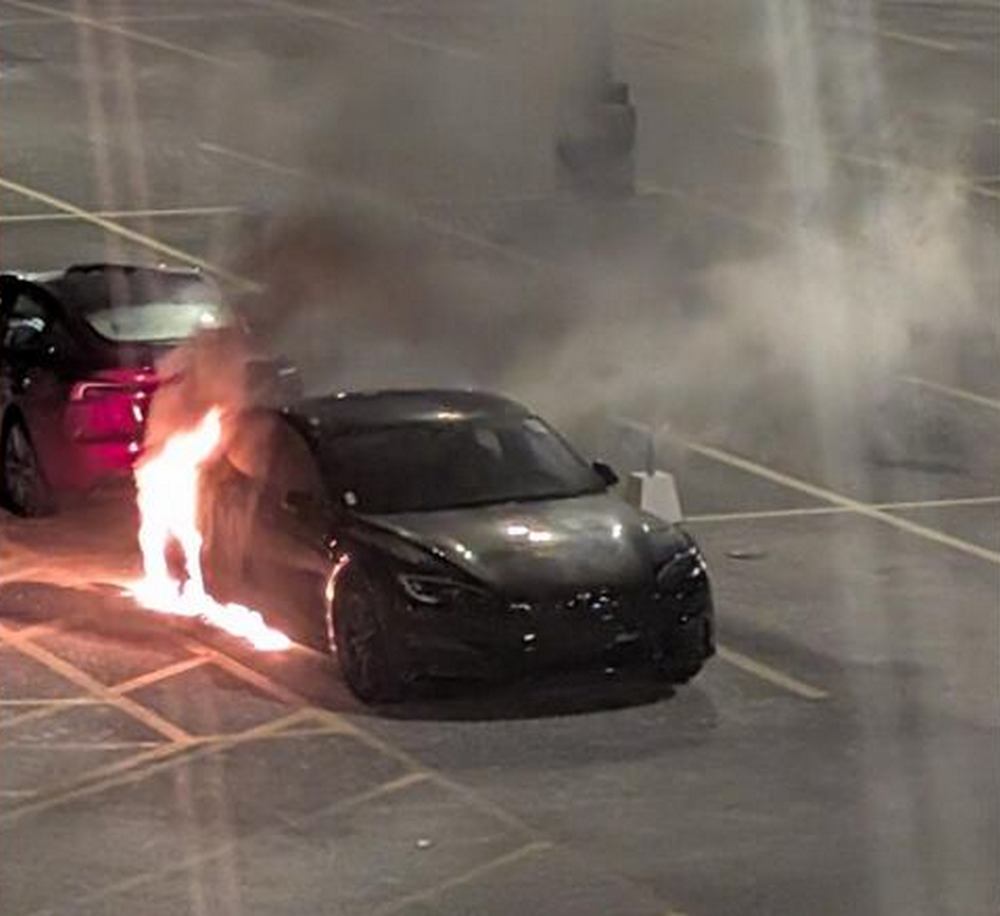 加拿大爆發史上最大特斯拉破壞行動,80輛車遭破壞,服務中心員工無辜受害 - 電腦王阿達 加拿大爆發史上最大特斯拉破壞行動,80輛車遭破壞,服務中心員工無辜受害 - 電腦王阿達