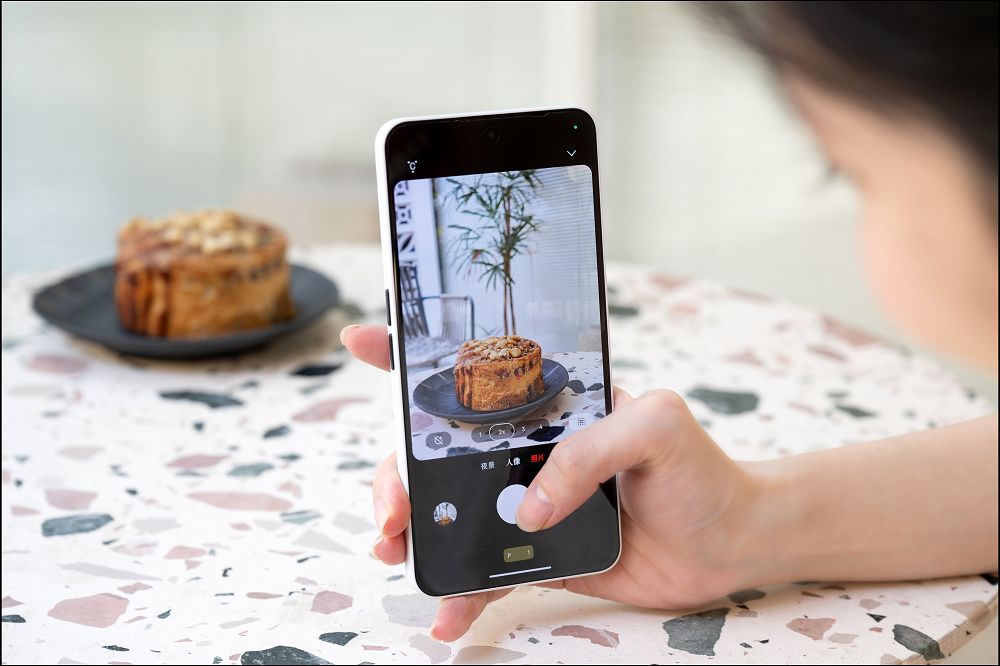 Nothing Phone (3a) 正式登台:極簡設計與 AI 智慧技術的巧妙融合 - 電腦王阿達 Nothing Phone (3a) 正式登台:極簡設計與 AI 智慧技術的巧妙融合 - 電腦王阿達