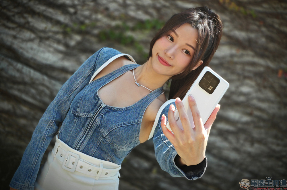 實測耐摔王?小米 Xiaomi 13 掉進 33 樓電梯井竟奇蹟生還,連螢幕觸控都能用! - 電腦王阿達 實測耐摔王?小米 Xiaomi 13 掉進 33 樓電梯井竟奇蹟生還,連螢幕觸控都能用! - 電腦王阿達